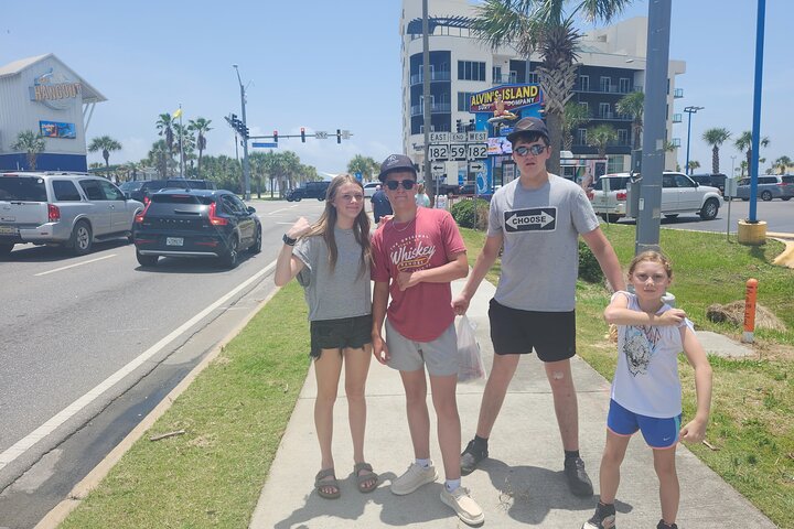 Gulf Shores Beach Splash and Dash Tour & Scavenger Hunt