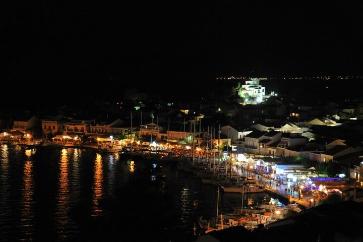 Visit Pythagorio in the evening - Bus Transfer (from east samos)