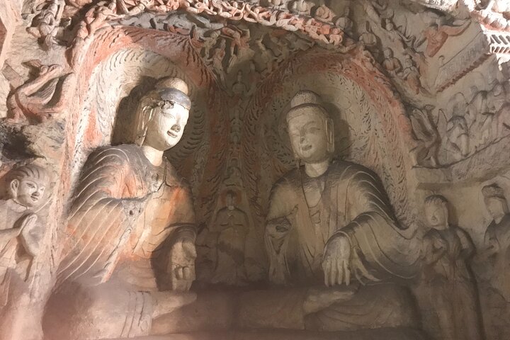 Private Day Tour to Yungang Caves from Taiyuan by fast train