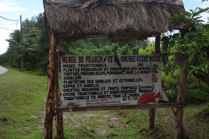 Full Day Praslin Island Tour 8hours