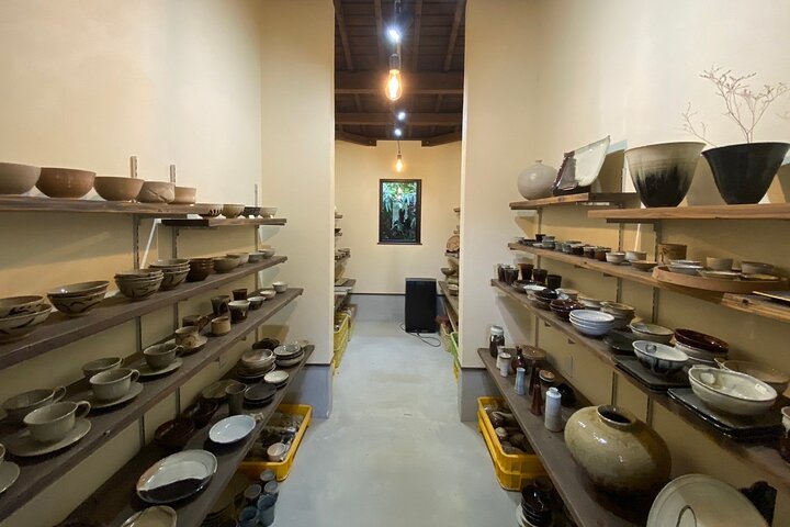 Karatsu Pottery Making