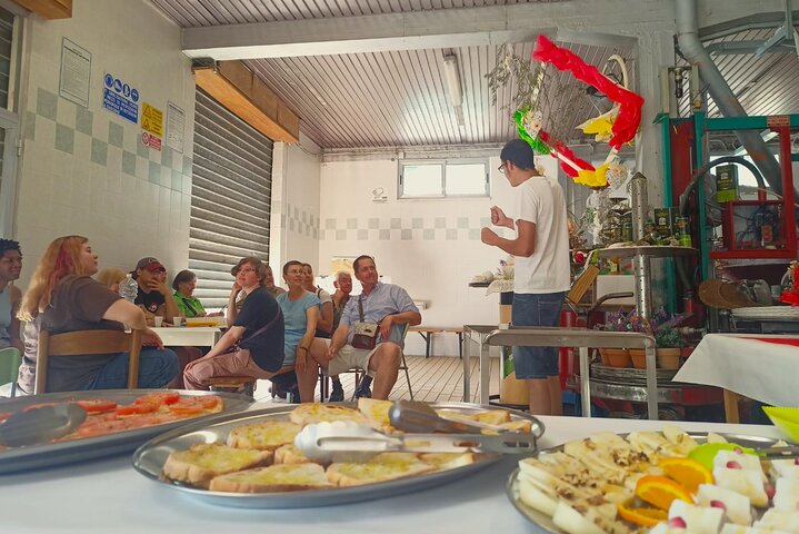 Ascoli Olive Oil Tour with Tasting and Local Food Pairing