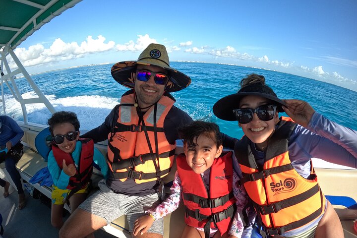 Whale Shark Tour from Cancun, Playa del Carmen, Tulum and Riviera Maya
