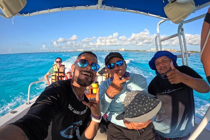 Whale Shark Tour from Cancun, Playa del Carmen, Tulum and Riviera Maya