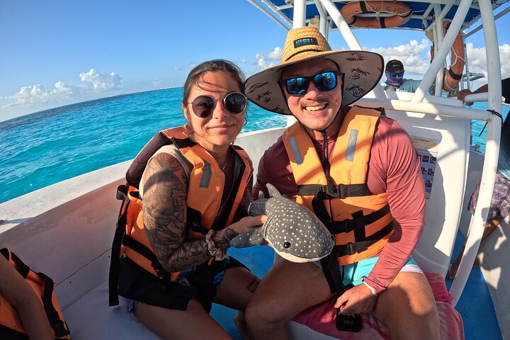 Whale Shark Tour from Cancun, Playa del Carmen, Tulum and Riviera Maya
