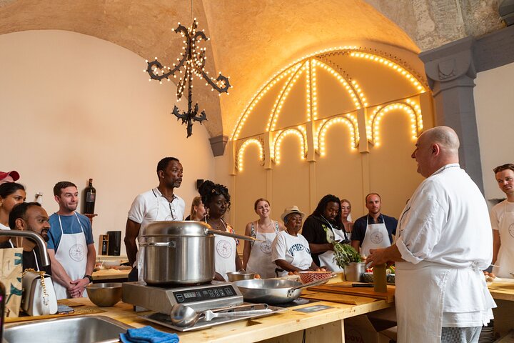Pasta Cooking Class with Unlimited Wine in Florence