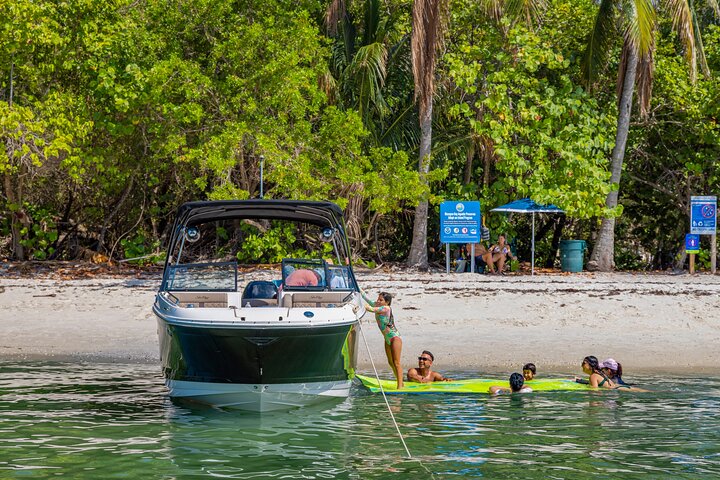 Private Miami Boat Charter: Sightseeing, Sunset & Sandbar