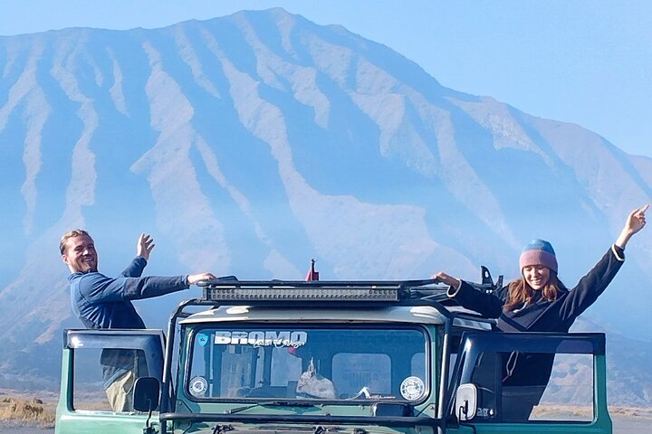 From Yogyakarta: Tumpak Sewu Bromo and Ijen with Bali Drop-off