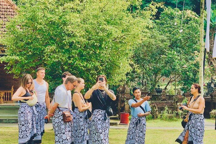 Discover The Best of Ubud: All-Inclusive and Private Guided Tour