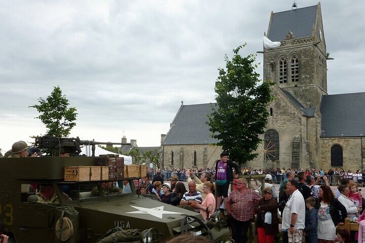 D-Day Discovery: American & British sectors, 2-Day Tour for 1-4 P
