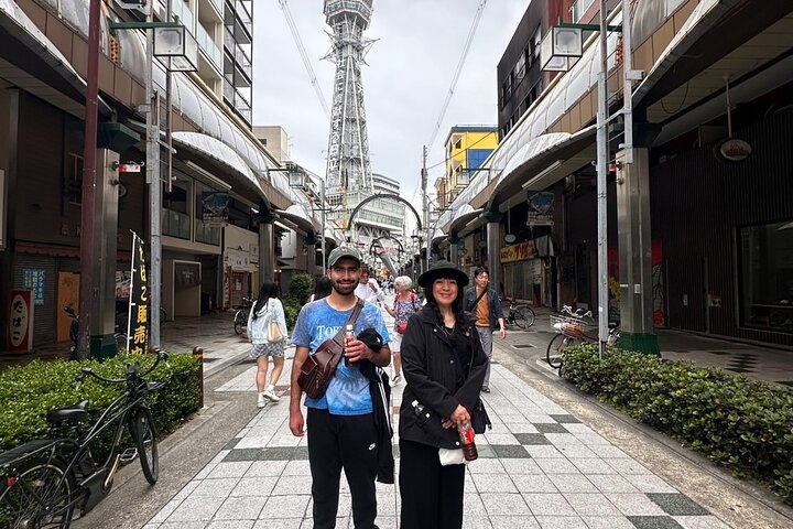 Osaka Retro Tour Free For kids and family friendly experience