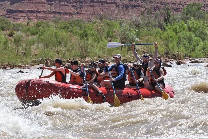 Half Day Guided Whitewater Rafting in Moab