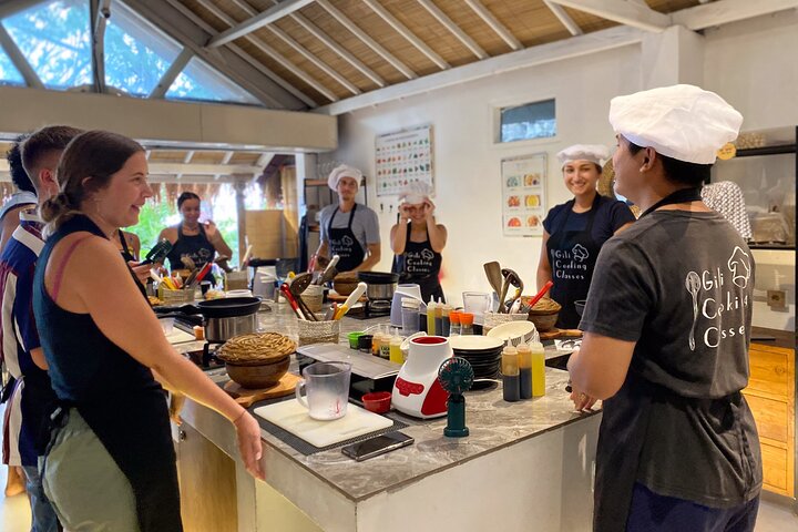 Learn to cook Indonesian food at Gili Cooking Classes Trawangan