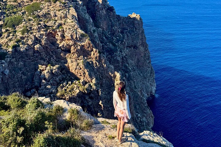Formentera 4X4 Tour of Secret Corners in Land Rover Defender