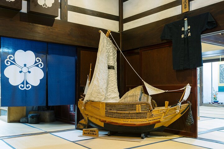 Toyama Customized Private Tour in 1 Day with Licensed Guide