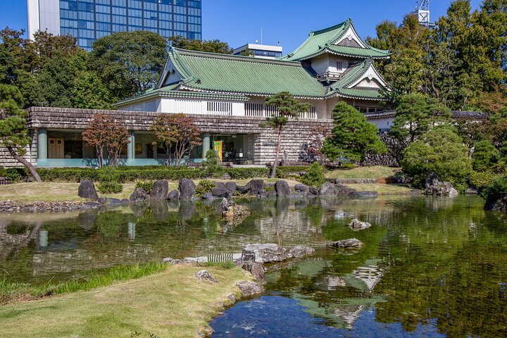 Toyama Customized Private Tour in 1 Day with Licensed Guide