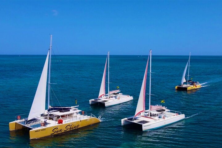 NEGRIL CATAMARAN CRUISE Sunset Ricks Cafe ALL HOTELS