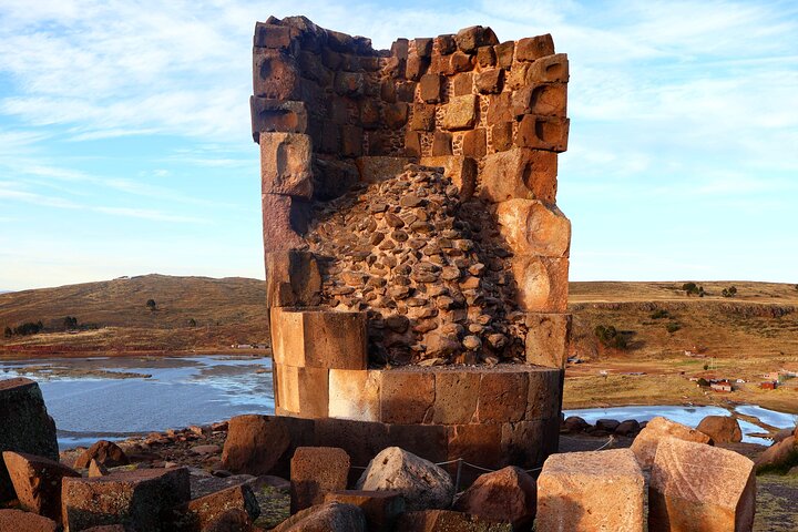 Full-Day Tour of Uros, Taquile and Sillustani from Puno