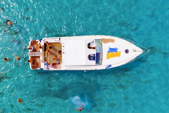 Egadi Islands Tour Favignana Levanzo by Boat with Lunch from Trapani