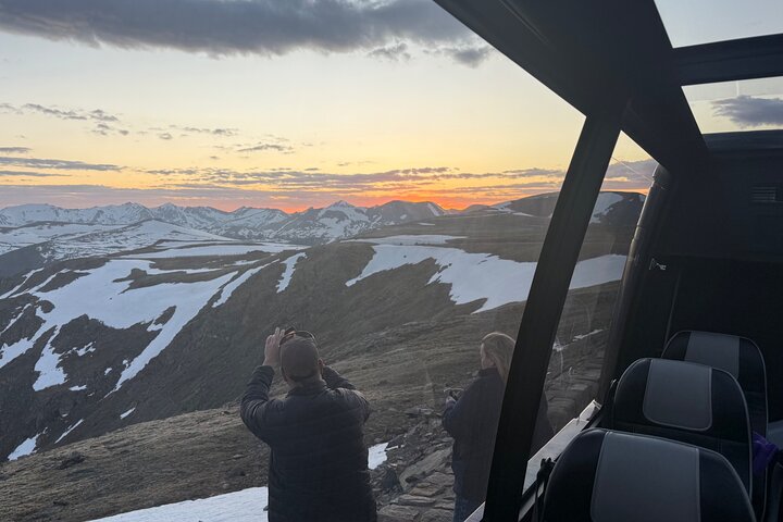 Retractable Glass Top Tour in Rocky Mountain National Park