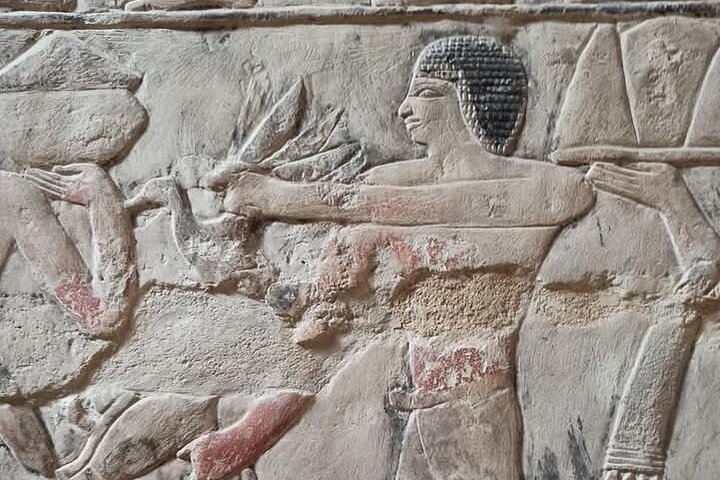 Saqqara , Memphis and Dahsur Day Tour