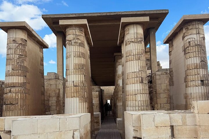 Saqqara , Memphis and Dahsur Day Tour
