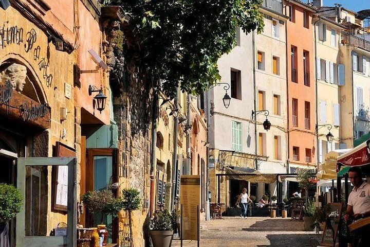 Private driver of Marseille airport in Aix-en-Provence