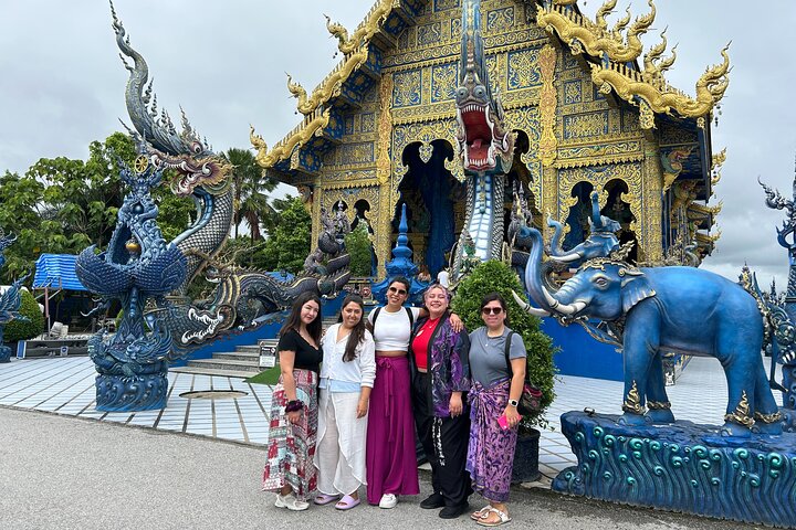 ChiangRai Guided 7 Major Sites+Buffet Lunch #All ticket included