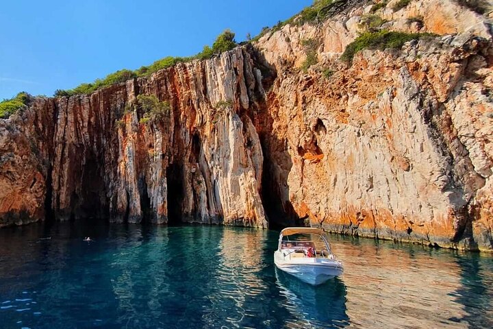 3 islands Tour from Split and Brac