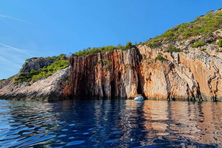 3 islands Tour from Split and Brac