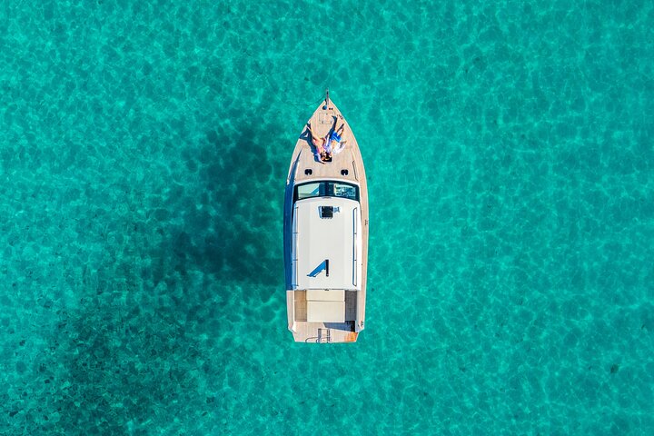 3 islands Tour from Split and Brac
