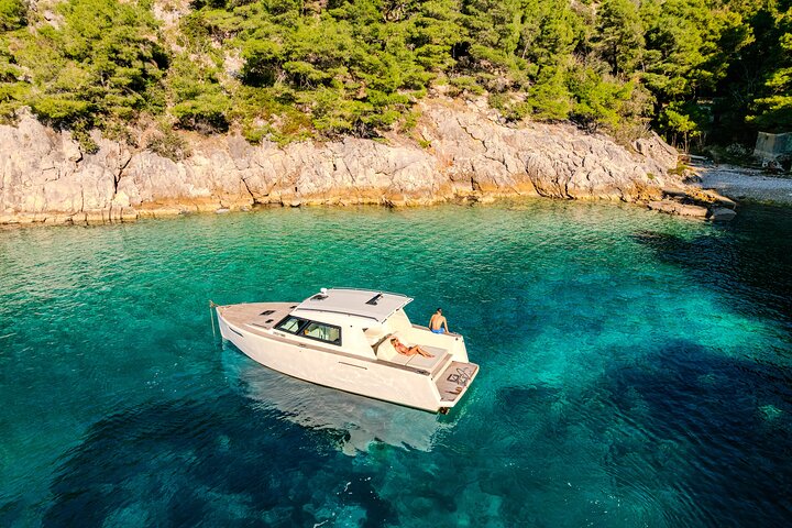 3 islands Tour from Split and Brac