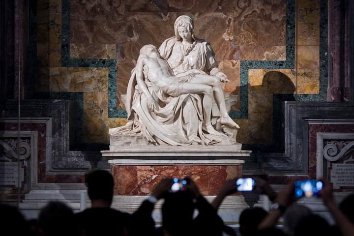 Vatican Museums, Sistine Chapel & St. Peters Basilica Guided Tour