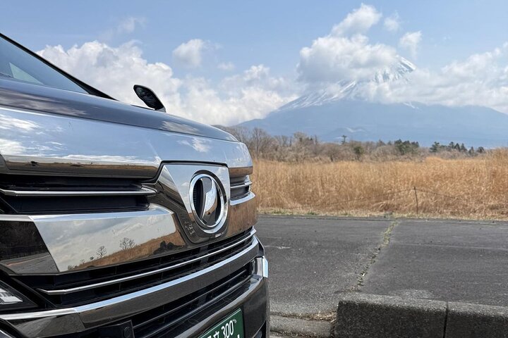 Private Tour to Mt. Fuji and Hakone (Fully Licensed Operator)