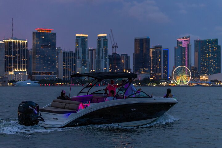 Private Miami Boat Charter: Sightseeing, Sunset & Sandbar