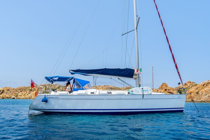 Magdalene Archipelago Sailing Tour | From Santa Teresa