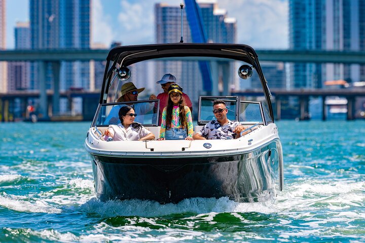 Private Miami Boat Charter: Sightseeing, Sunset & Sandbar