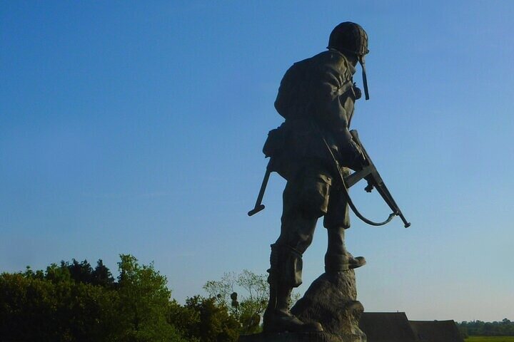 D-Day Discovery: American & British sectors, 2-Day Tour for 1-4 P