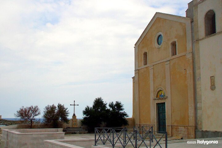 Unveiling VIESTE’s treasures: private tour, beauty & charm