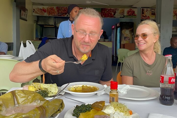 Uganda Equator Line tour in Kayabwe with Lunch & transfers
