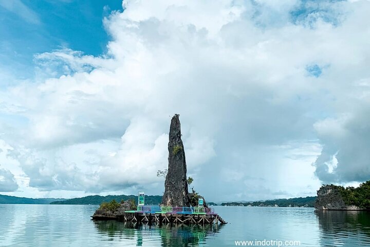 4 Days Tour and Snorkeling in Raja Ampat from Sorong