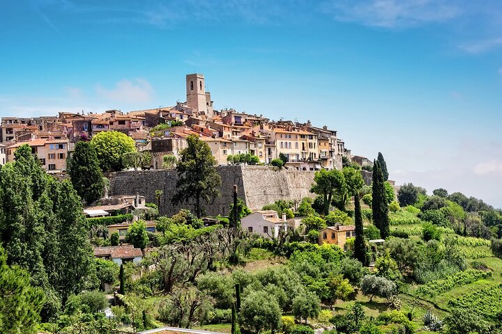 From Nice: Cannes, Antibes and St Paul de Vence Private Tour