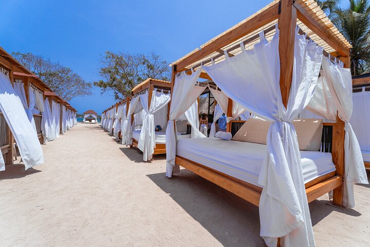 Bora Bora Cartagena Beach Club Full Day Experience