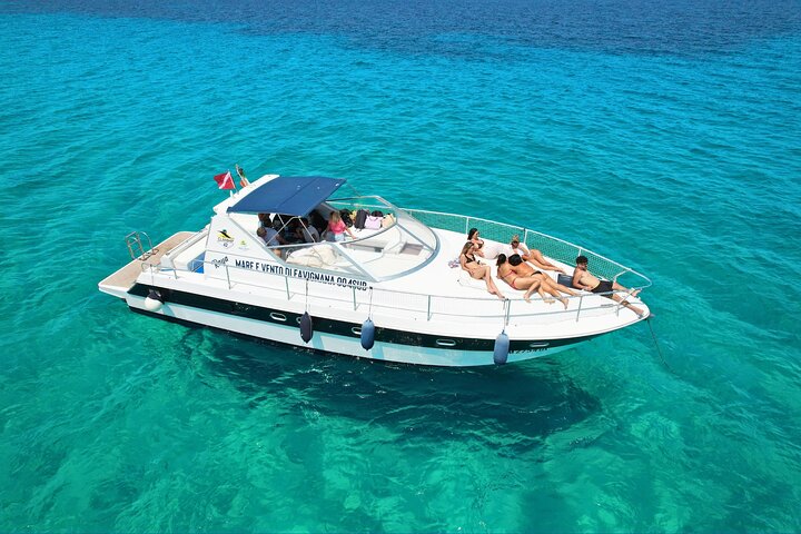 Egadi Islands Tour Favignana Levanzo by Boat with Lunch from Trapani