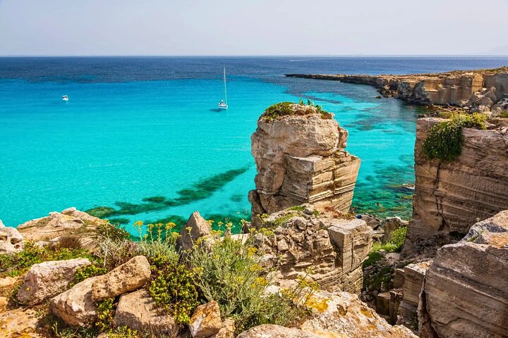 Favignana and Levanzo Day Trip Egadi Islands with Lunch from Trapani