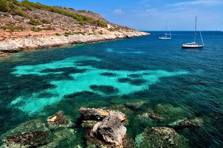 Favignana and Levanzo Day Trip Egadi Islands with Lunch from Trapani