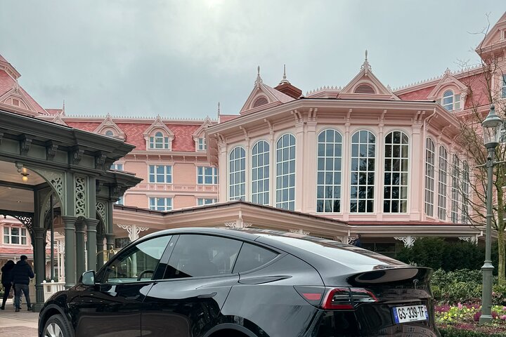 Paris to Disneyland Stress Free Private Transportation