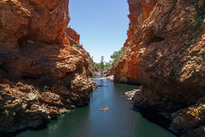 West MacDonnell Ranges National Park Tour from Alice Springs