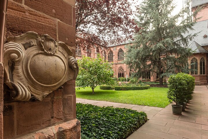 Golden Mainz and its Sights: Guided Walking Tour