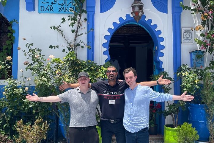 Full-day guided tour from Rabat to Chefchaouen iconic blue city